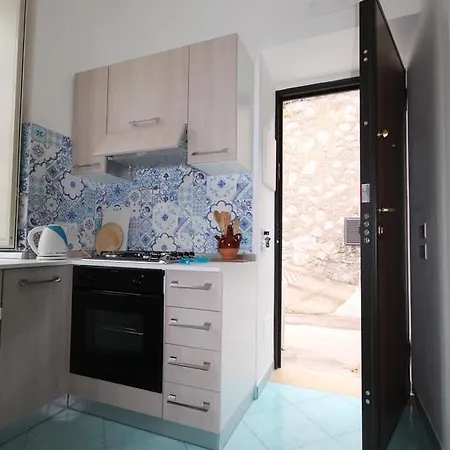 Apartment Holiday House Gilda Positano