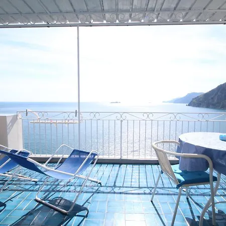 Apartment Holiday House Gilda