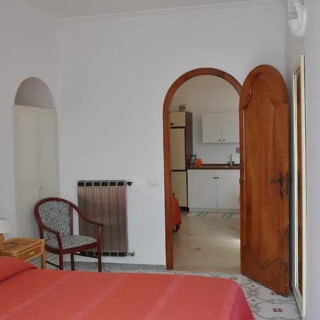 Holiday House Gilda Positano