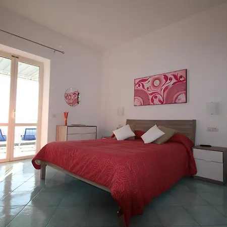 Apartment Holiday House Gilda *